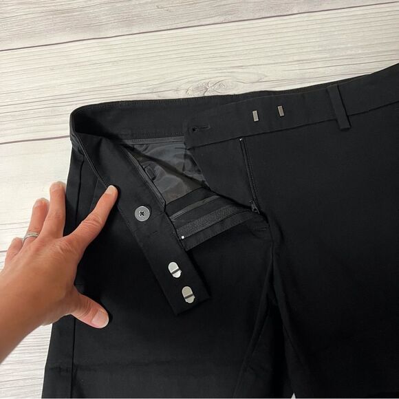 SALE!! Ann Taylor Black Chino Shorts Size 0 - Picture 3 of 7